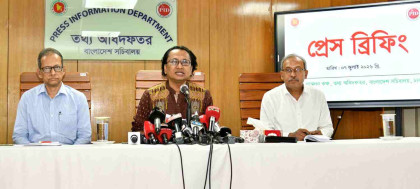 সাভারে বিস্ফোরণে জড়িতদের শনাক্তে তদন্ত চলছে: তথ্য উপদেষ্টা