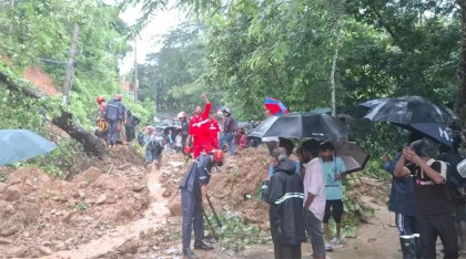 বান্দরবানের সঙ্গে চট্টগ্রাম-ঢাকা-কক্সবাজারের সড়ক যোগাযোগ বিচ্ছিন্ন
