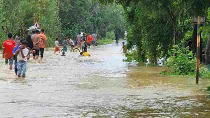 কক্সবাজারে বন্যা পরিস্থিতির উন্নতি, ক্ষতিগ্রস্ত ২ লাখ ৩৩ হাজার মানুষ