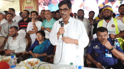 কুমিল্লায় ঐতিহ্যবাহী রথযাত্রার উদ্বোধন করলেন কৃষিমন্ত্রী
