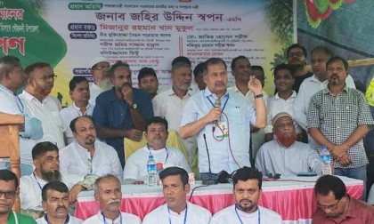 ফ্যামিলি কার্ড বিতরণে দালাল-মধ্যস্বত্বভোগীর স্থান নেই: তথ্যমন্ত্রী
